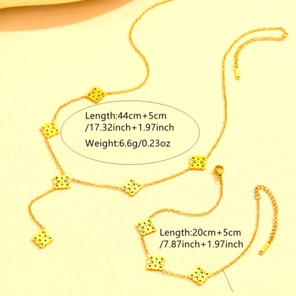EIGHTEEN KARAT GOLD PLATED SQUARE FILIGREE LONG DANGLE NECKLACE AND BRACELET SET